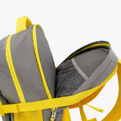 JWorld Atom 18.5" Laptop Backpack 9 JWorld Atom 18.5" Laptop Backpack - Image 9