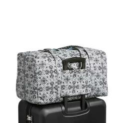 Vera Bradley Women's Cotton Lay Flat Travel Duffel -All Pack Shop GUEST ea628889 95a5 48be b2f3 c20596449fda