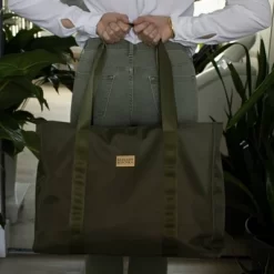 Badgley Mischka Nylon Travel Weekender Bag -All Pack Shop GUEST ef239494 c05d 46ed 8b18 b4d847ad981f